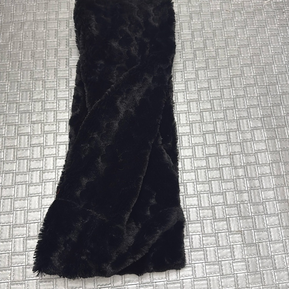 Black Faux Fur Infinity Neck Wrap Scarf Embossed Heart Pattern
